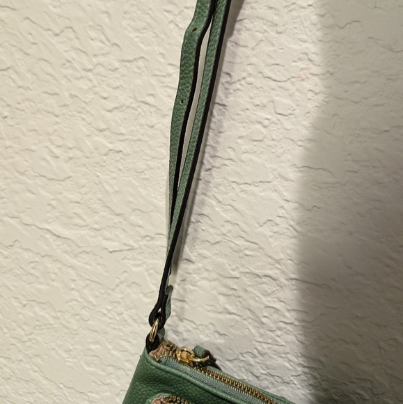 Nanette Lepore Versatile Lightweight Sage Green Color Crossbody Bag - Picture 11 of 12